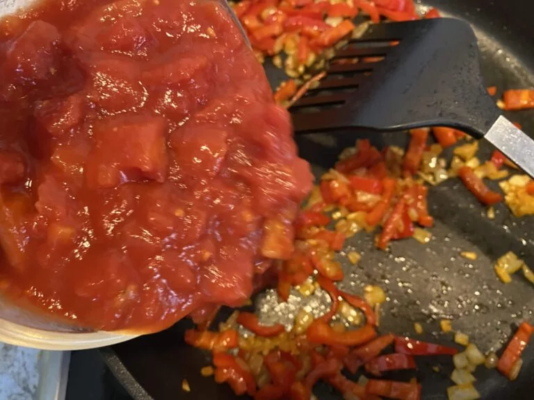 Shakshuka mit Dinkel als vollwertiges Mittagessen 9 36CA32FF 7CB3 4D32 931D 9DB752CC8423 scaled e1614702735935 Shakshuka mit Dinkel als vollwertiges Mittagessen