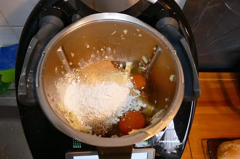 D936FBA3 FAEB 4F3B 8243 755C94F3739E Schnelles Apfelkuchen-Rezept mit Haferflocken und Nutella-Guss