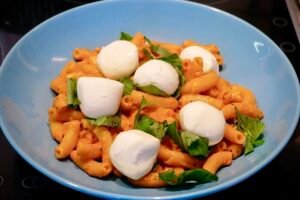 Pasta mit Paprika Tomatensoße