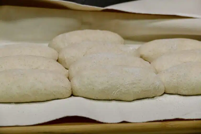 Selbstgebackene Brötchen