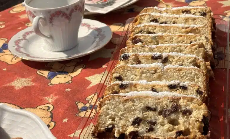 Marzipan-Quarkstollen